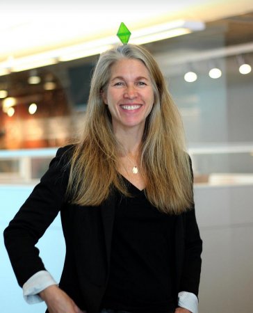 Празднование 14-летия The Sims в EA Studios